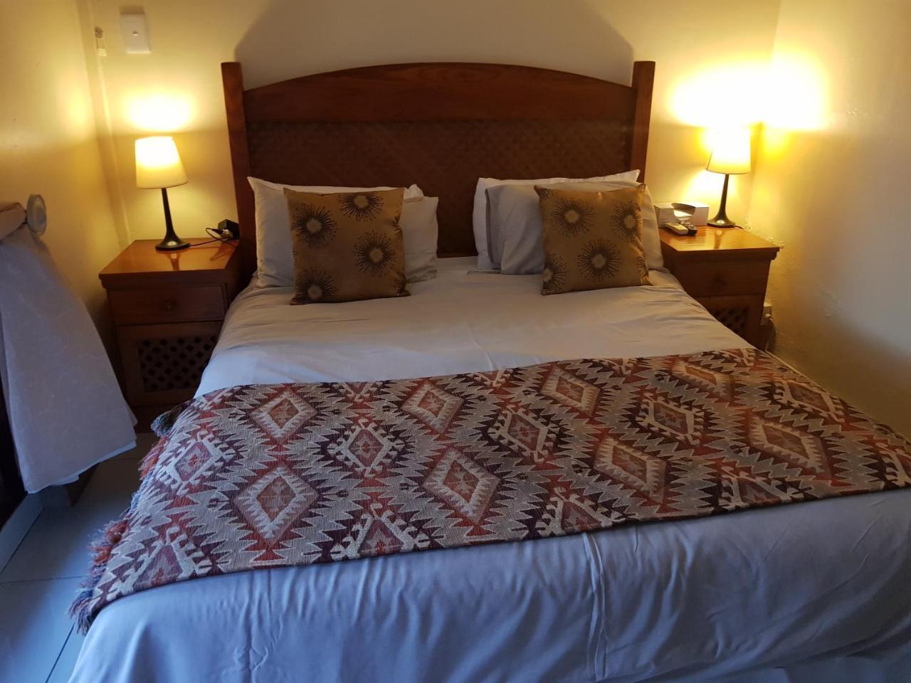 Mi Casa Su Casa Hotel Randburg ภายนอก รูปภาพ