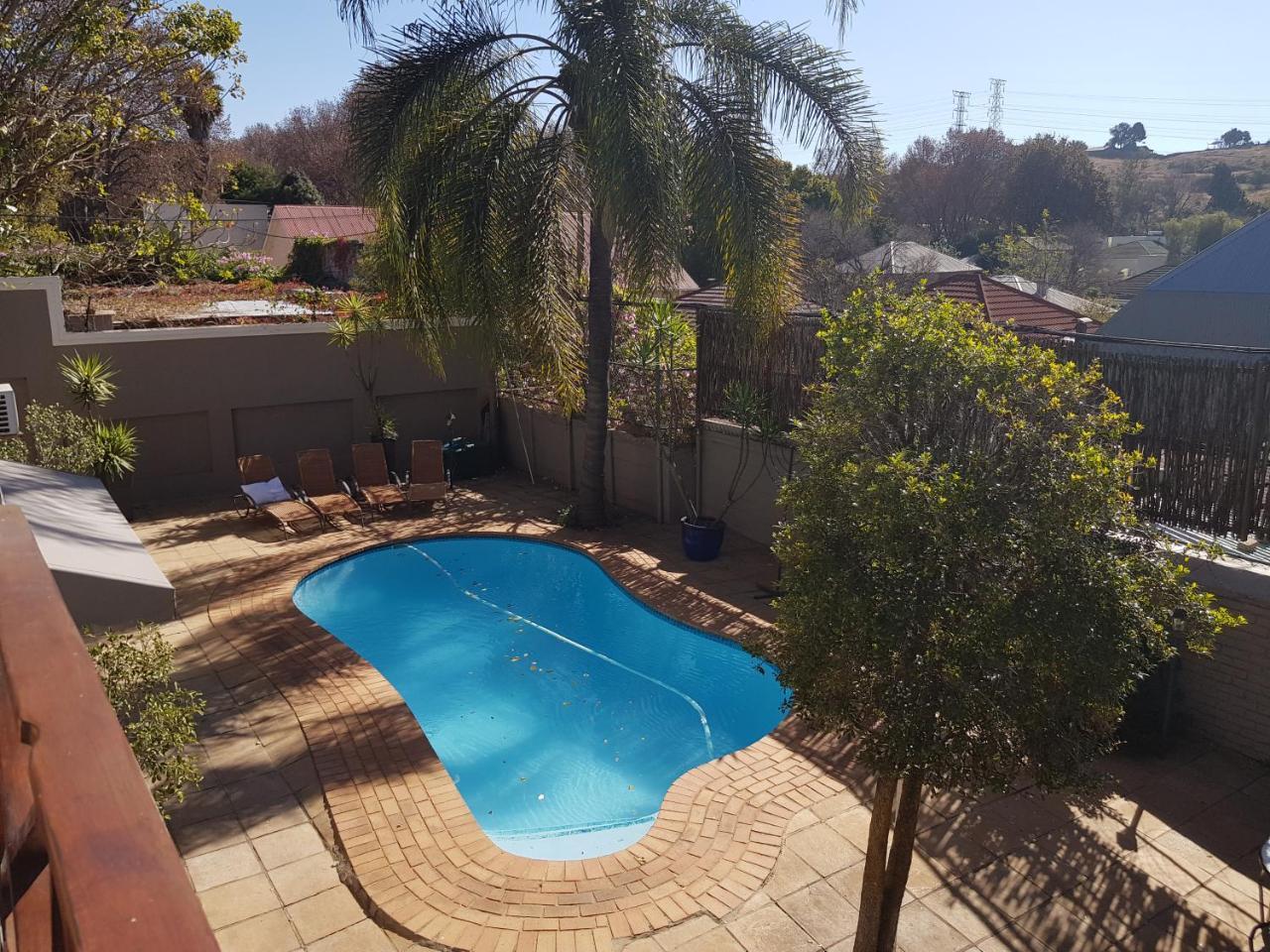 Mi Casa Su Casa Hotel Randburg ภายนอก รูปภาพ