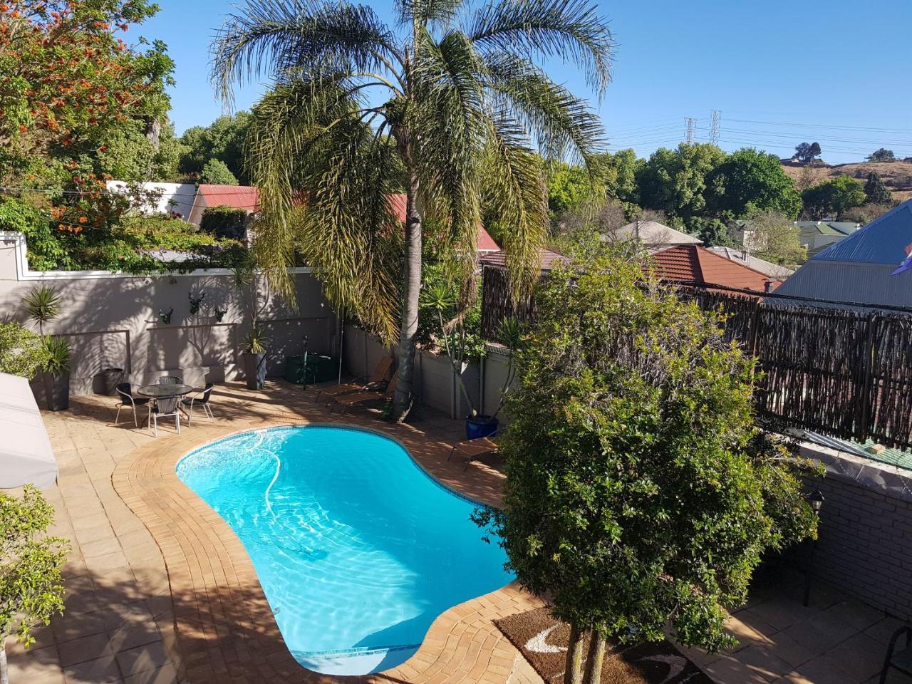 Mi Casa Su Casa Hotel Randburg ภายนอก รูปภาพ