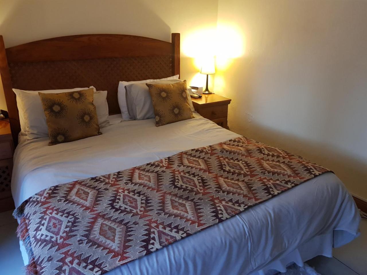 Mi Casa Su Casa Hotel Randburg ภายนอก รูปภาพ